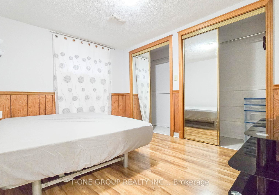 60-iangrove-terrace-scarborough-ontario-e12413205