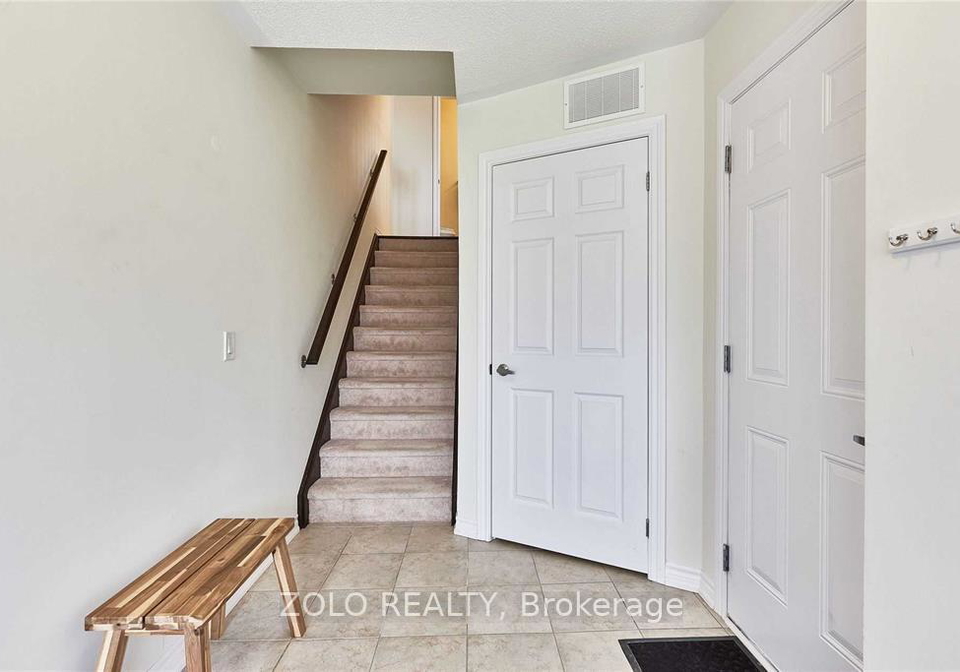 56-nearco-crescent-oshawa-ontario-e12413377