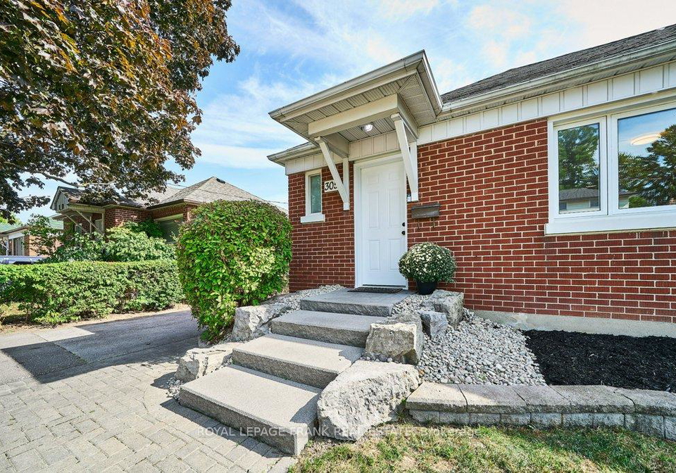 305-james-street-whitby-ontario-e12413384