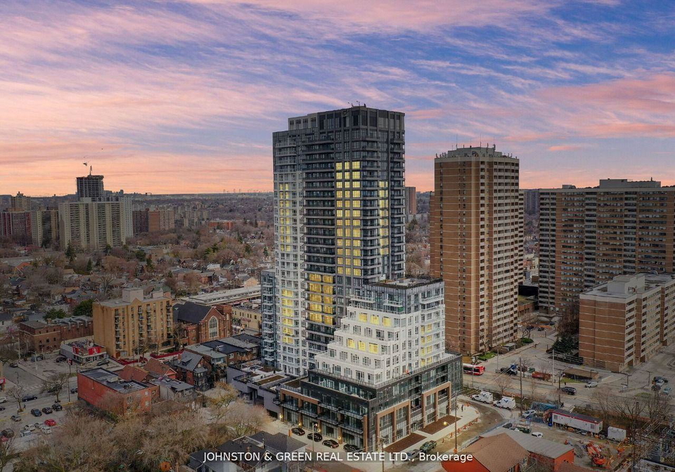 286-main-street-toronto-ontario-e12414399