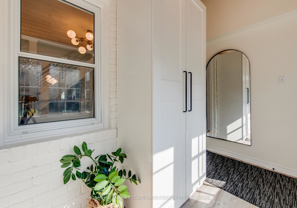 245-kenilworth-avenue-toronto-ontario-e12414541