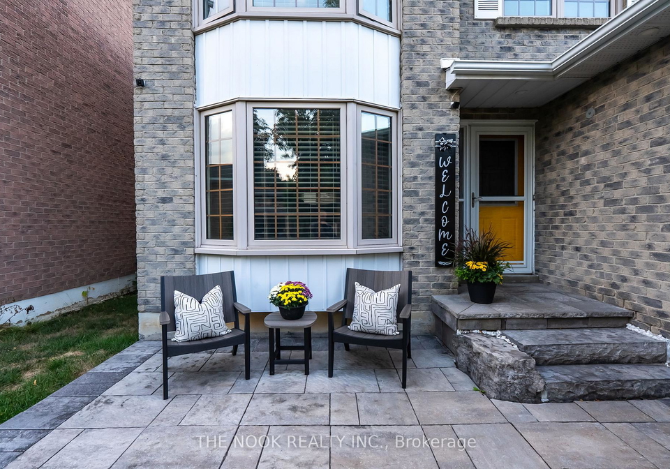 18-mowat-court-whitby-ontario-e12414551
