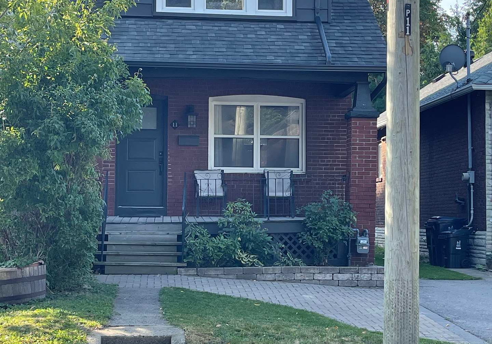 11-denton-avenue-east-york-ontario-e12414918