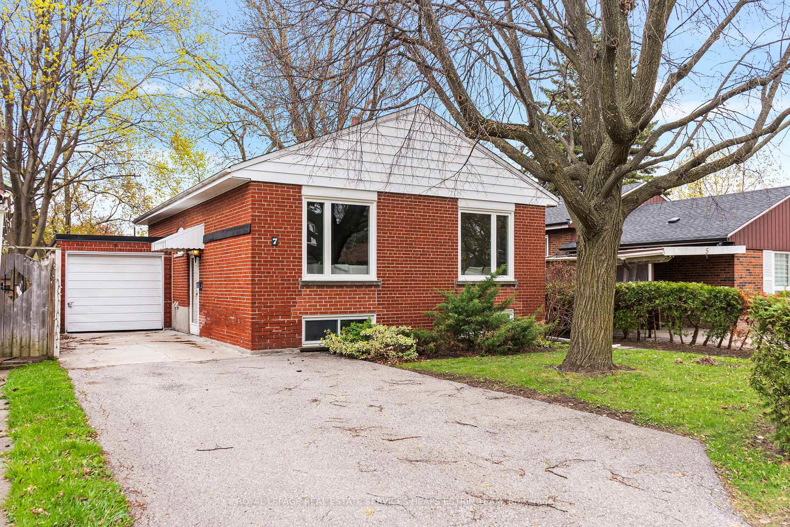 7-kecala-road-scarborough-ontario-e12414996