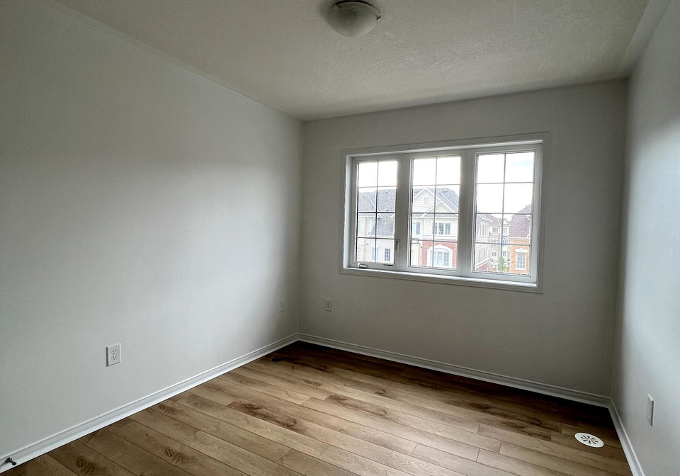 2454-rosedrop-path-oshawa-ontario-e12415253