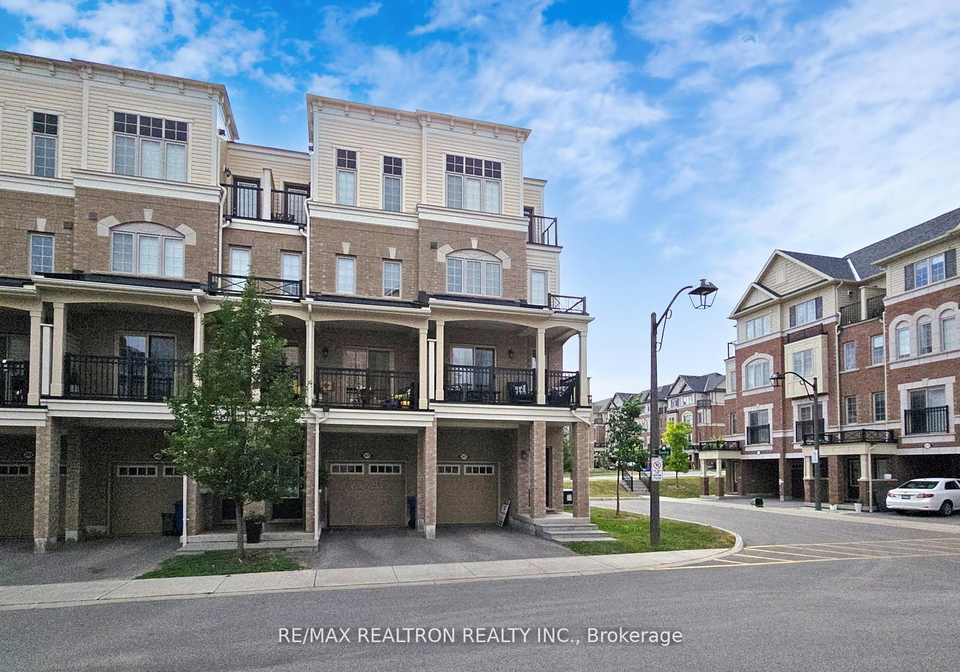 2472-rosedrop-path-oshawa-ontario-e12415444