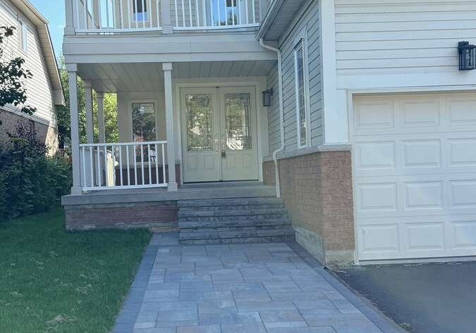 55-steamer-drive-whitby-ontario-e12415575