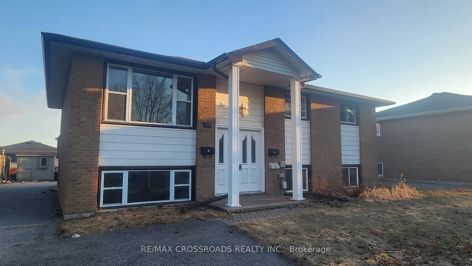 295-dwight-avenue-e-oshawa-ontario-e12415642