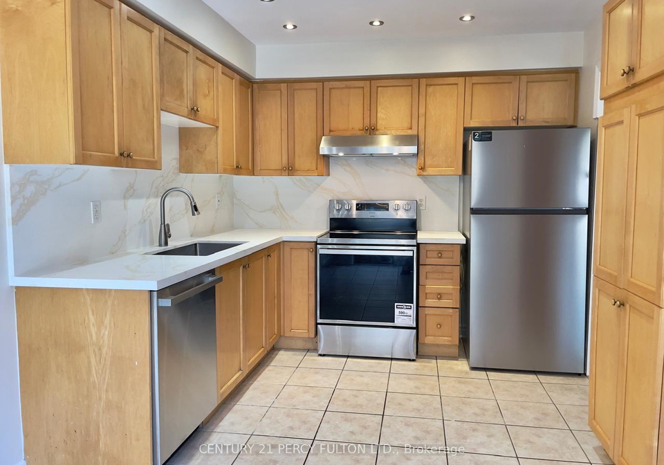 21-teagarden-court-whitby-ontario-e12417127