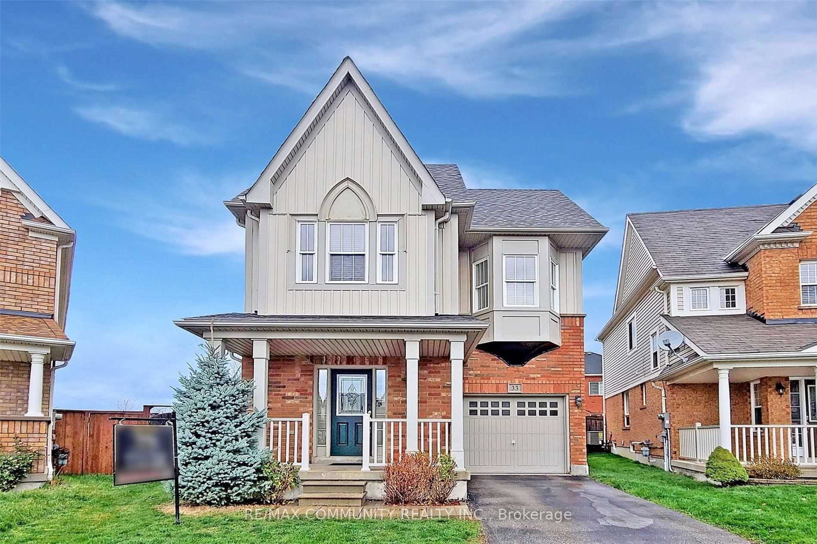 33-decourcy-ireland-circle-ajax-ontario-e12417744