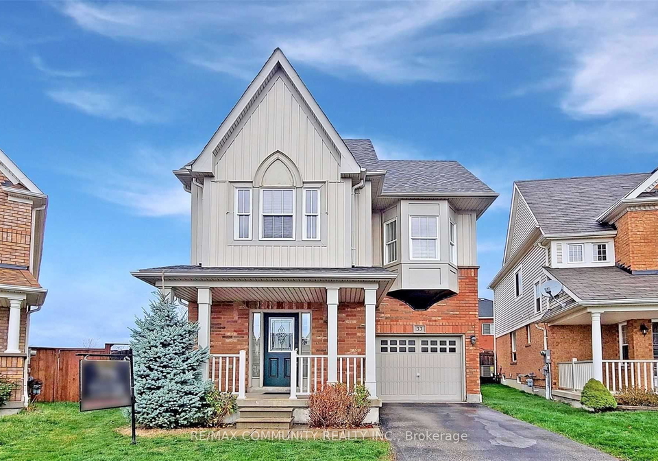 33-decourcy-ireland-circle-ajax-ontario-e12417744