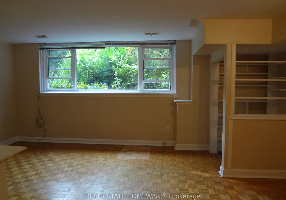 21-love-crescent-toronto-ontario-e12417845
