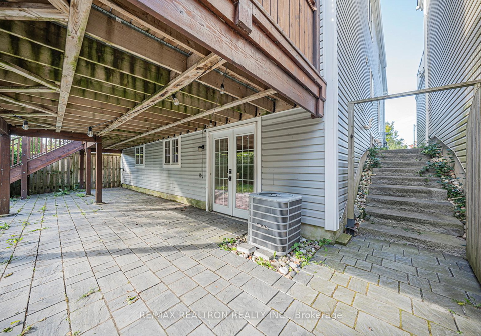44-moynahan-crescent-ajax-ontario-e12417933