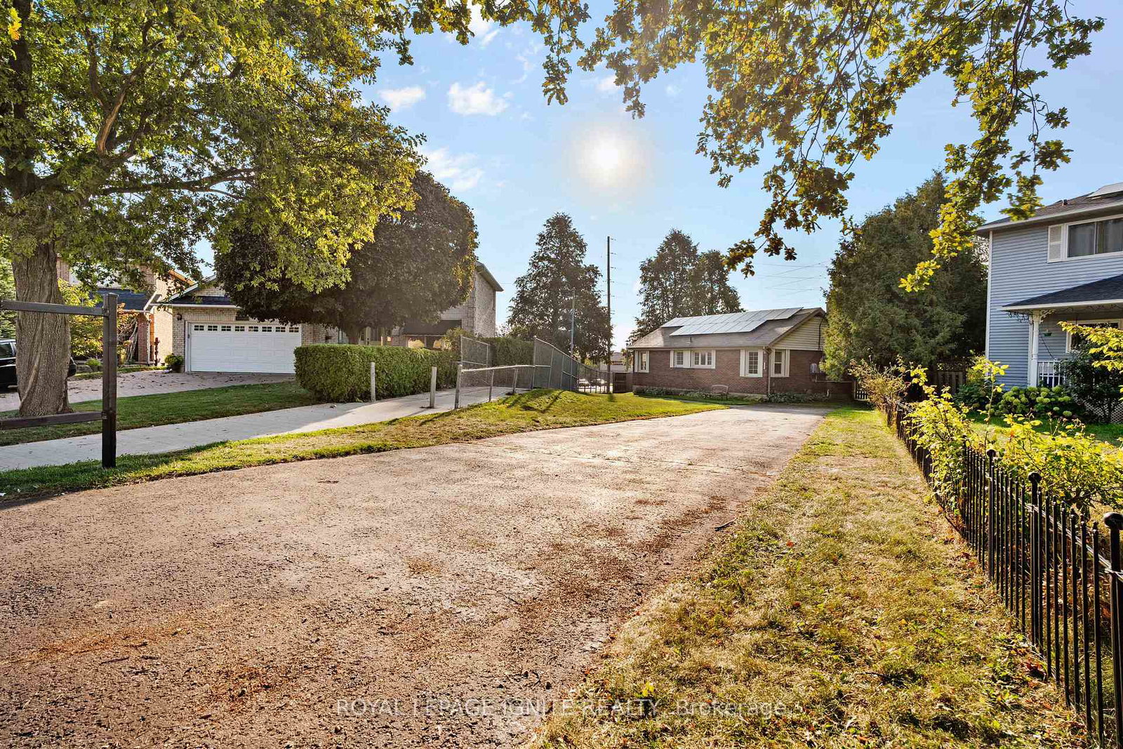 695-whistler-drive-oshawa-ontario-e12418431