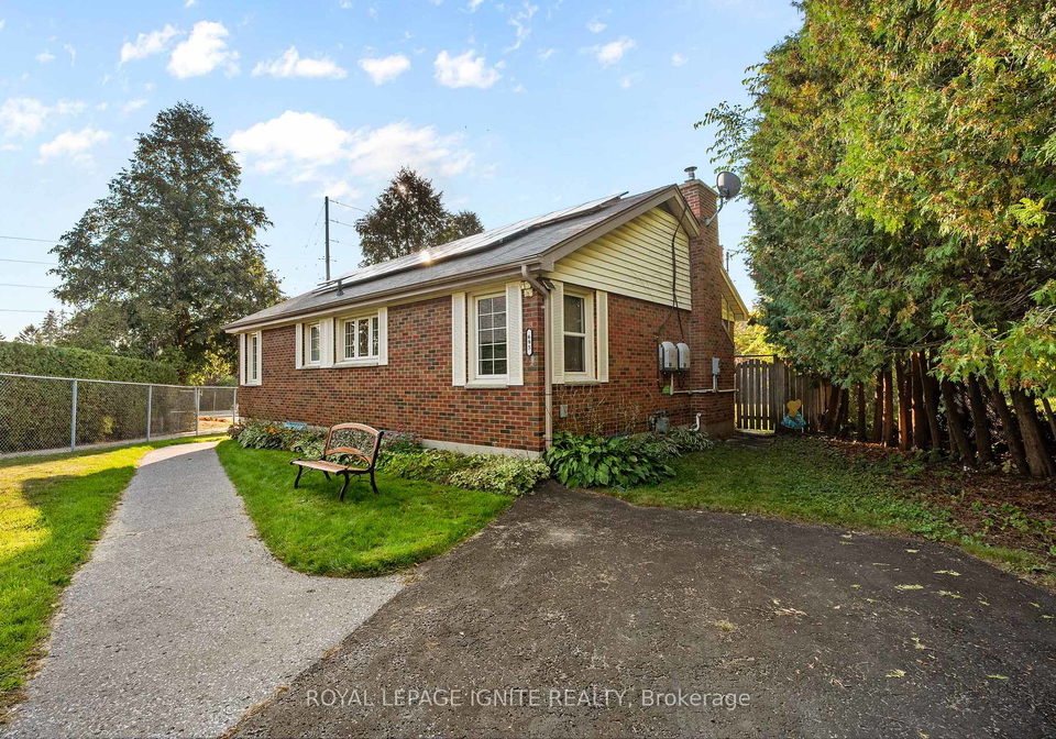 695-whistler-drive-oshawa-ontario-e12418431