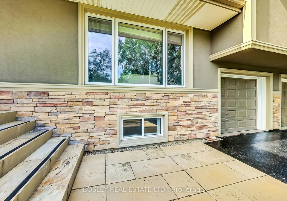 4-thomas-avenue-scarborough-ontario-e12419096