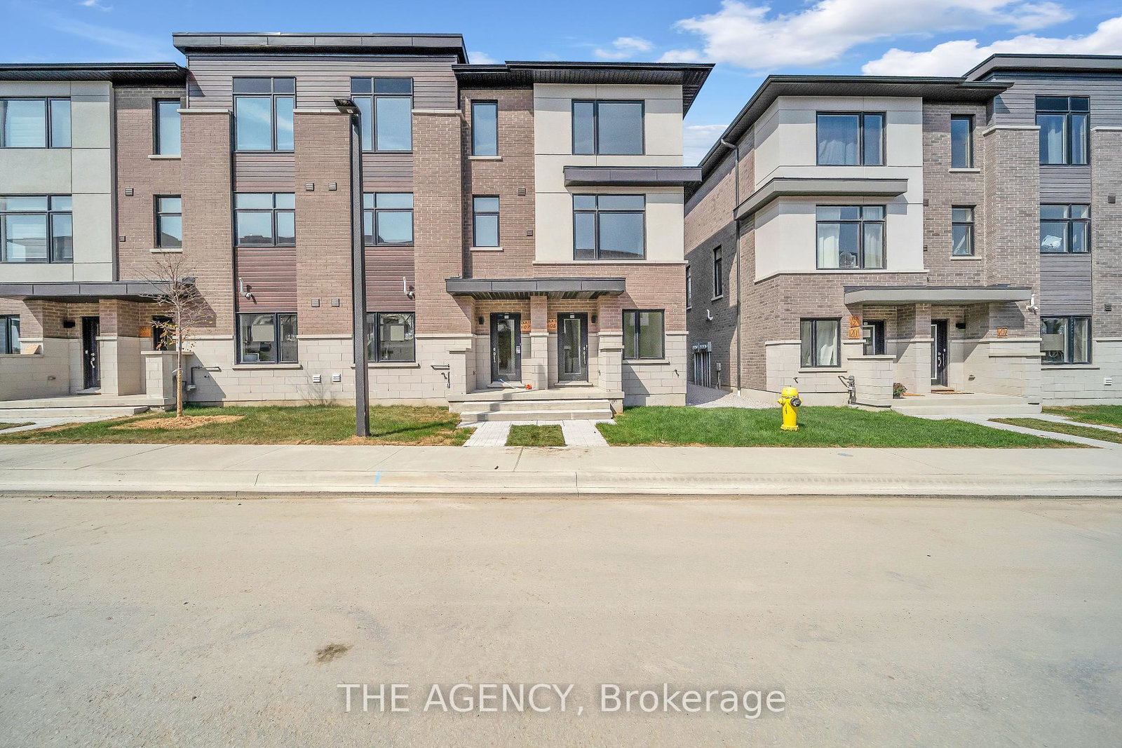 1695-dersan-street-pickering-ontario-e12419274