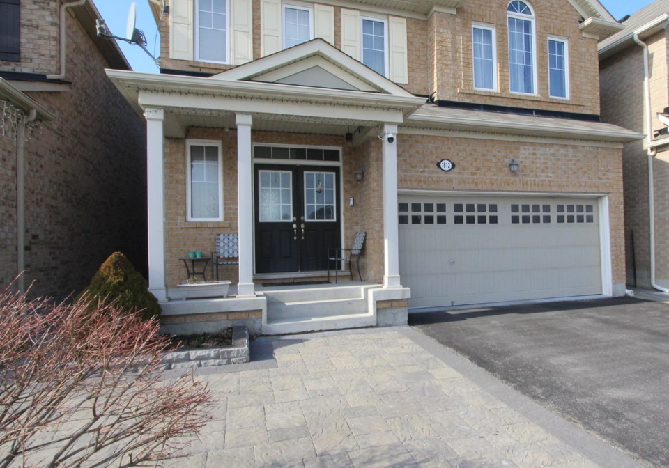 1812-misthollow-drive-pickering-ontario-e12419445