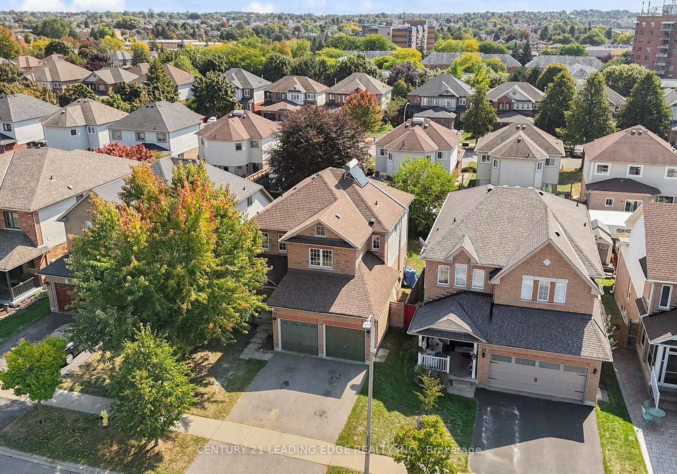 17-pitfield-avenue-whitby-ontario-e12419529