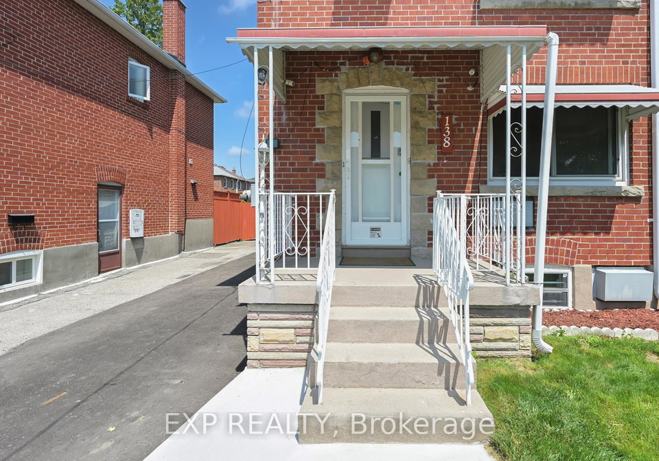 138-park-street-scarborough-ontario-e12420010