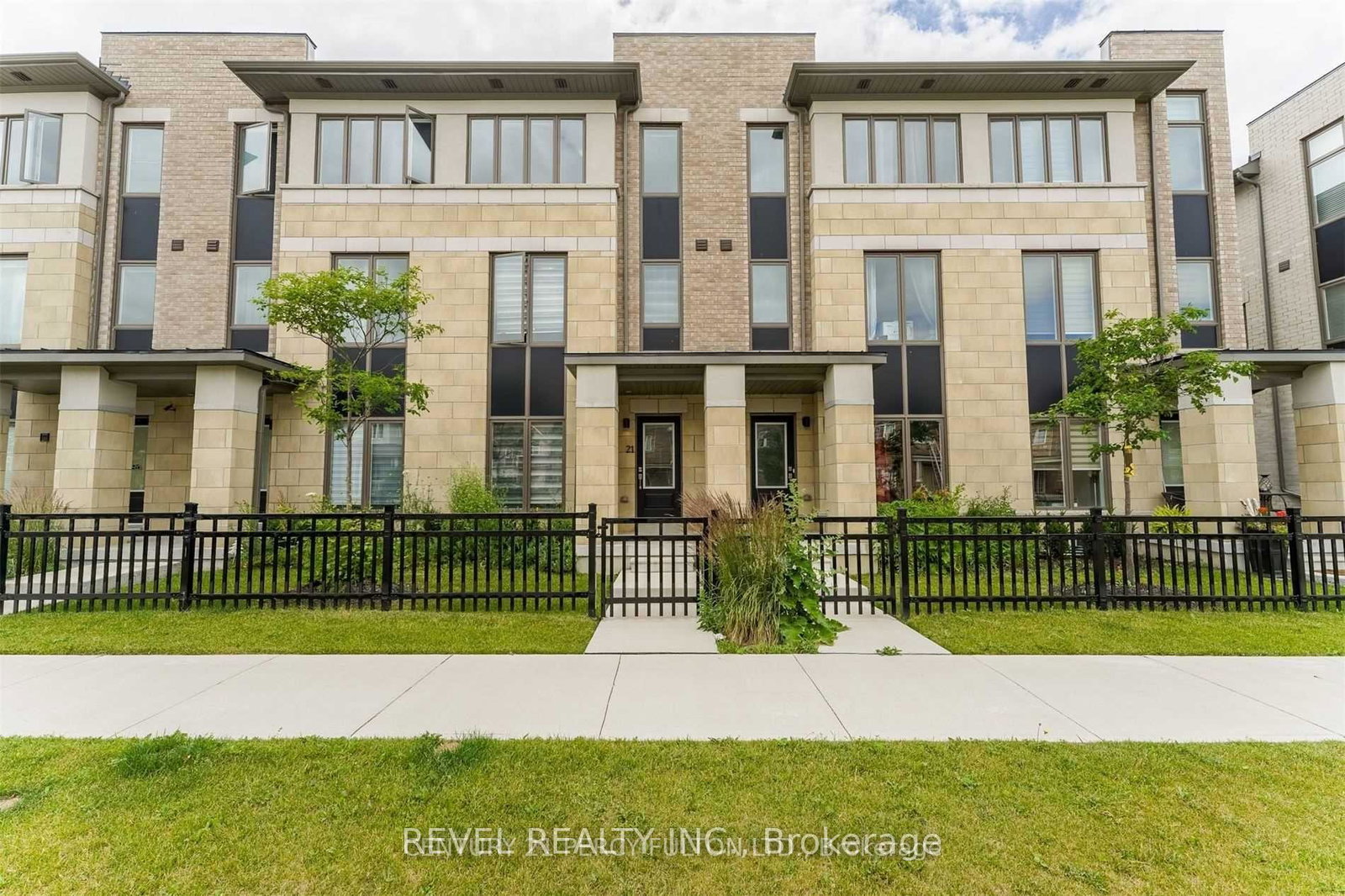 21-donald-fleming-way-whitby-ontario-e12420043