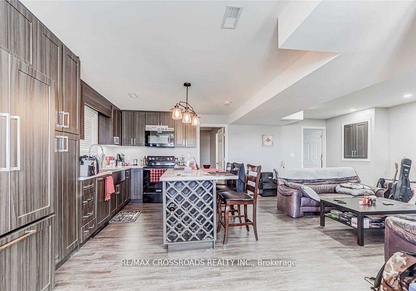 15-niddery-street-clarington-ontario-e12420404