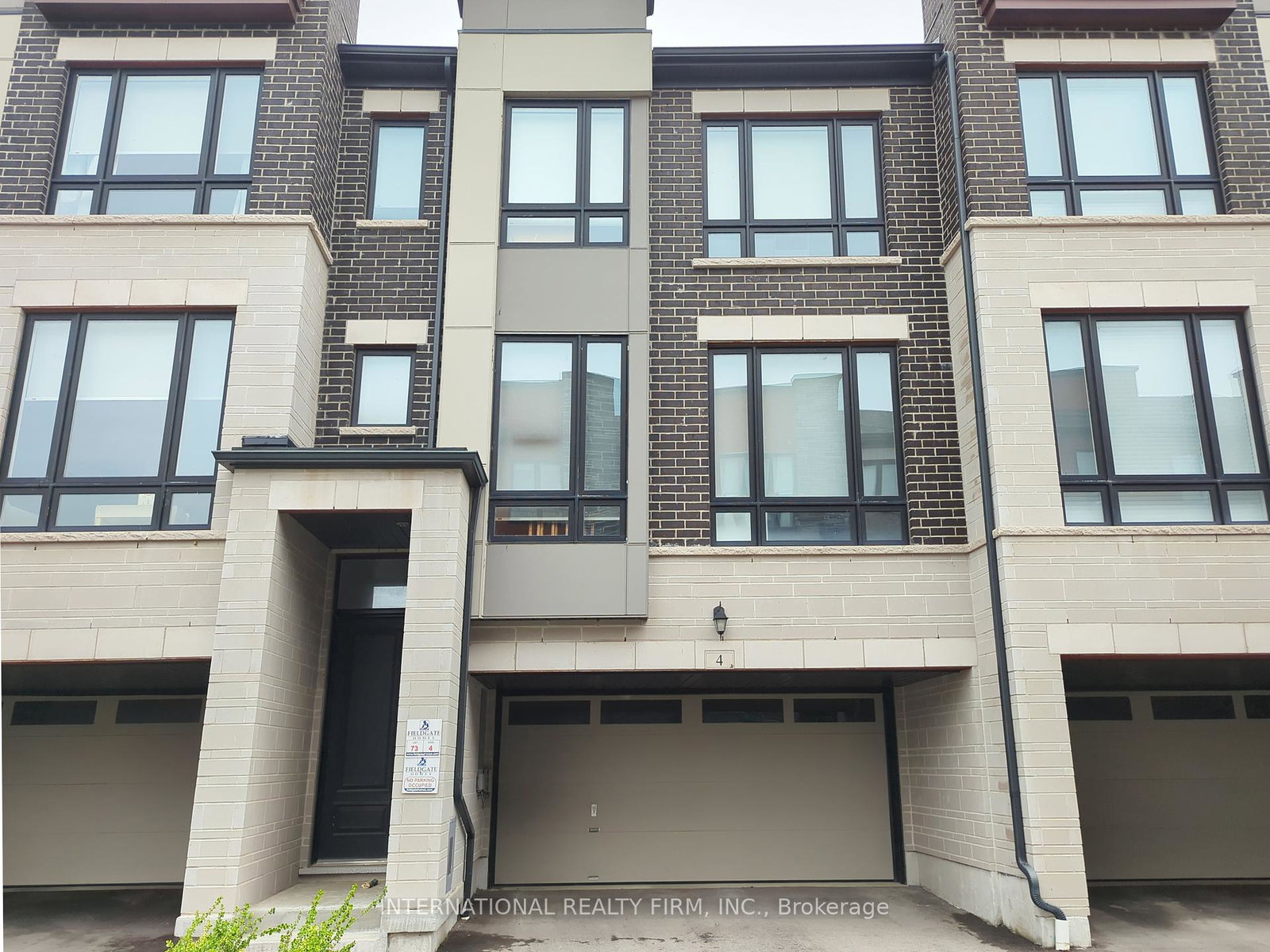 4-steamboat-way-whitby-ontario-e12420965