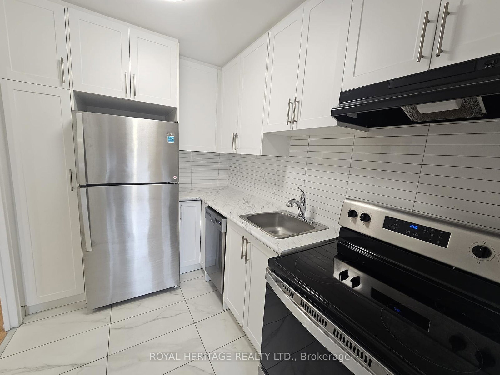 949-simcoe-street-n-oshawa-ontario-e12421428