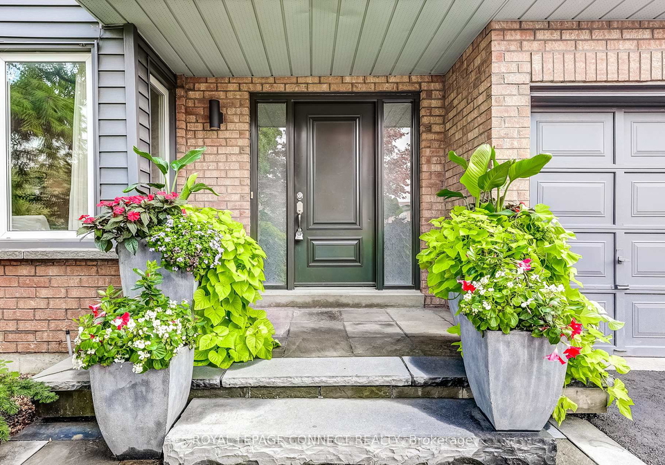 545-charnwood-court-pickering-ontario-e12422222