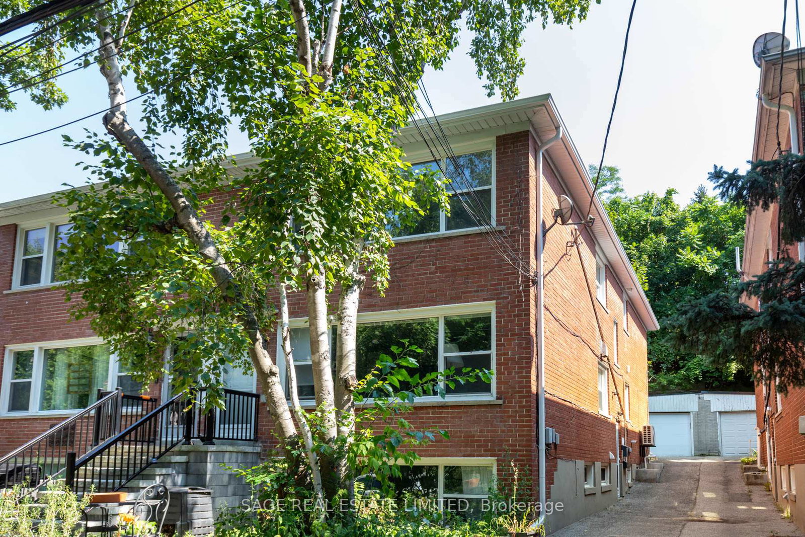 17-love-crescent-toronto-ontario-e12422361