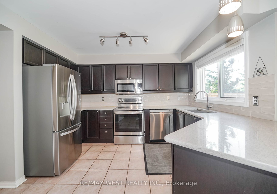 50-gartshore-drive-whitby-ontario-e12422430