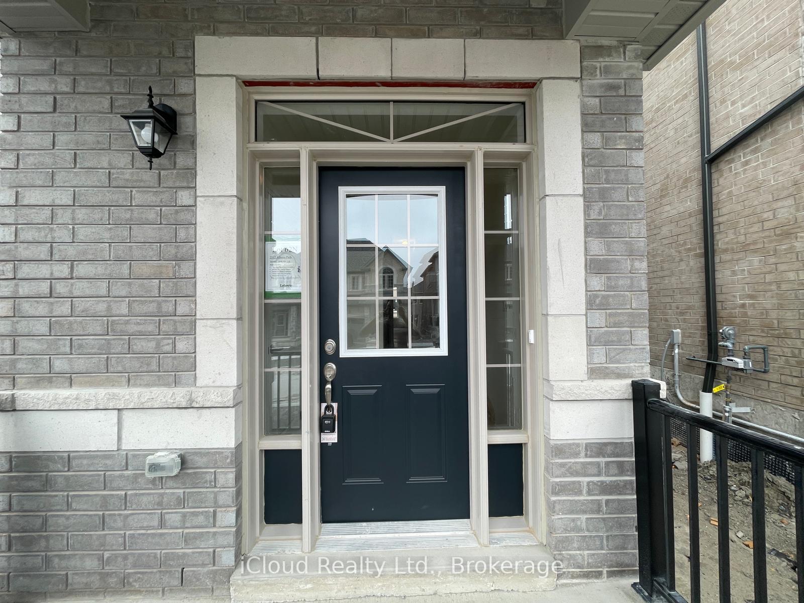 2501-athena-path-pickering-ontario-e12422544