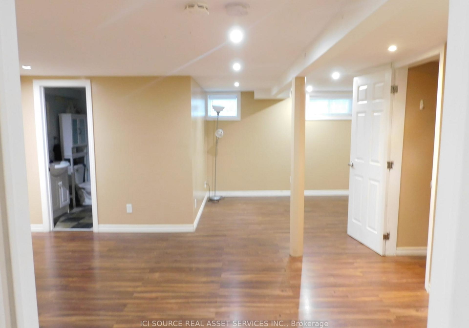 1330-poprad-avenue-pickering-ontario-e12422957