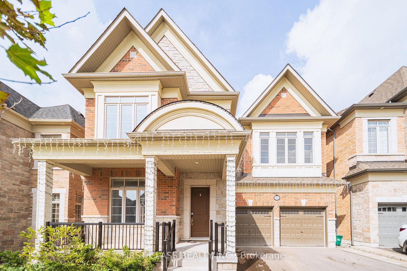 38-beaverdams-drive-whitby-ontario-e12423278