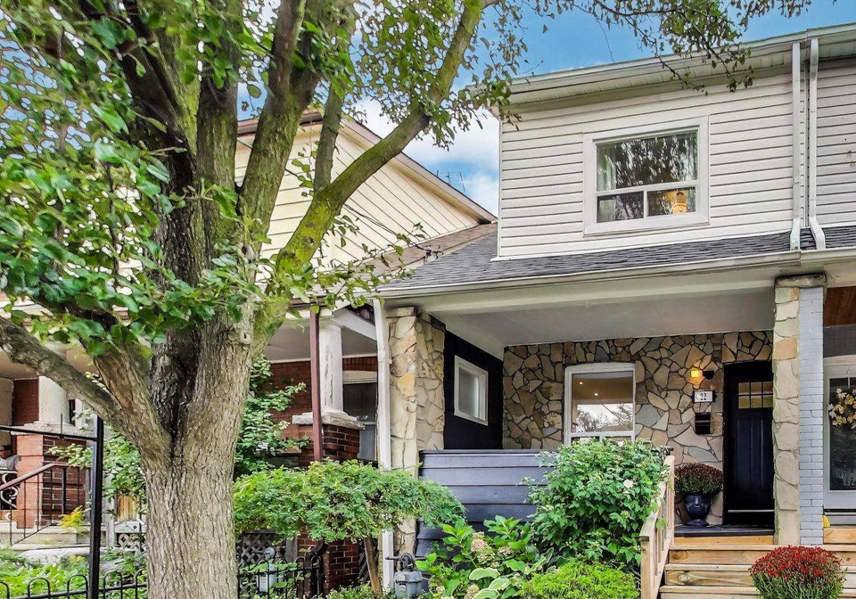 22-mountnoel-avenue-toronto-ontario-e12423378