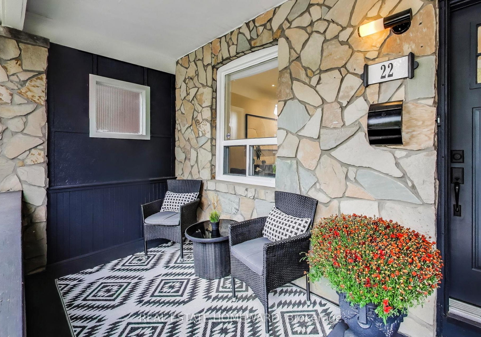 22-mountnoel-avenue-toronto-ontario-e12423378