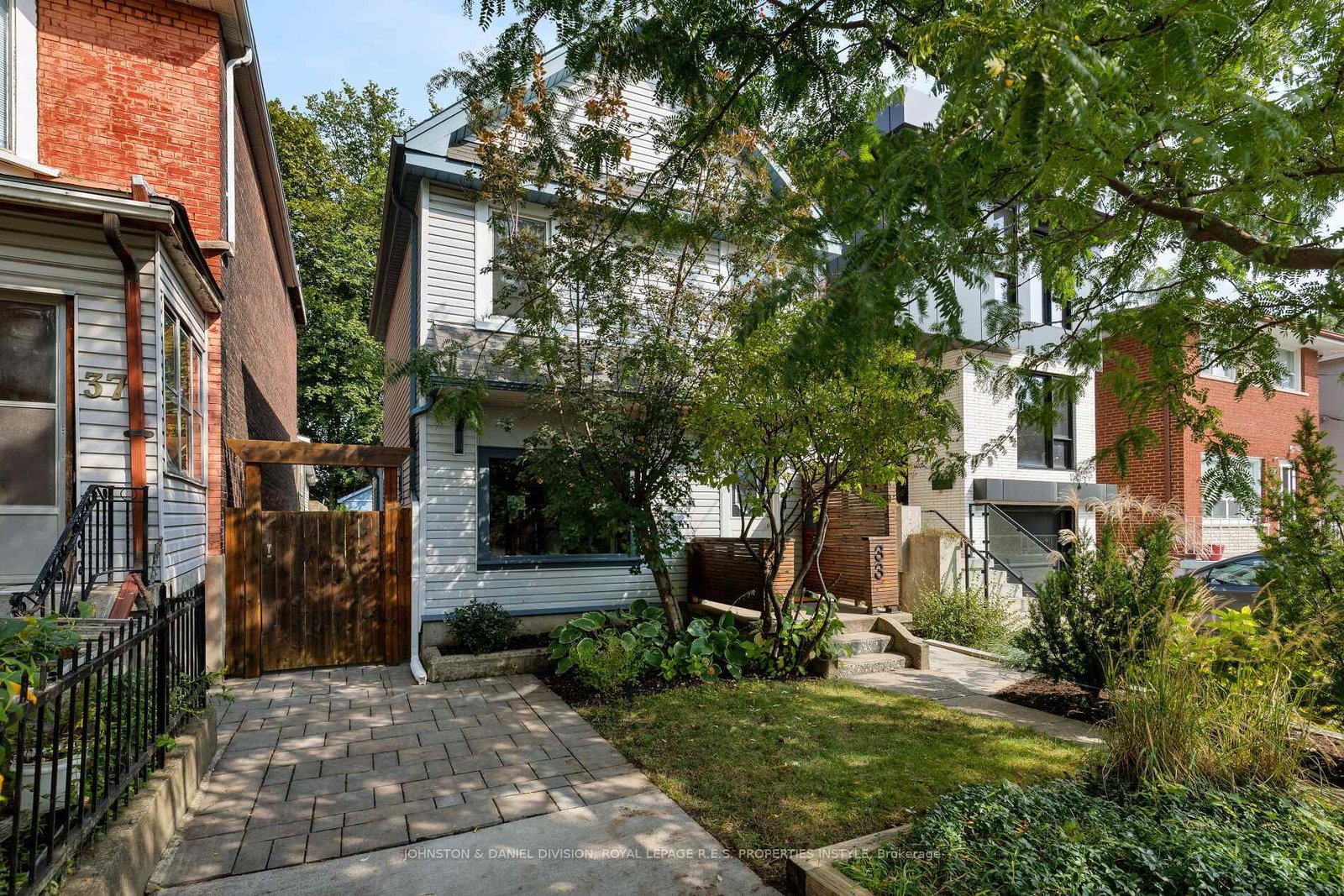 33-redwood-avenue-toronto-ontario-e12423648