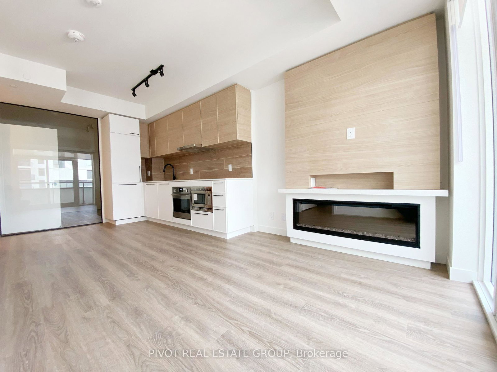 1050-eastern-avenue-toronto-ontario-e12424442