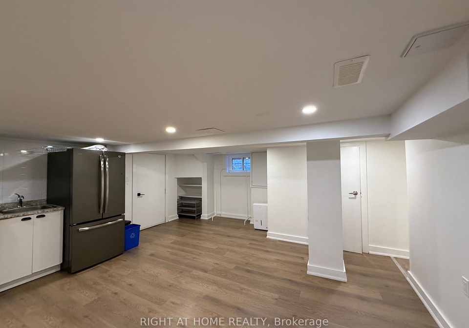 22-glenside-avenue-toronto-ontario-e12424518
