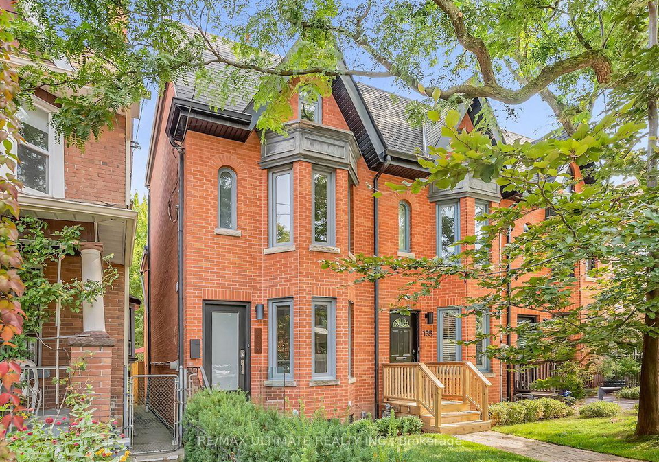 135a-pape-avenue-toronto-ontario-e12424605
