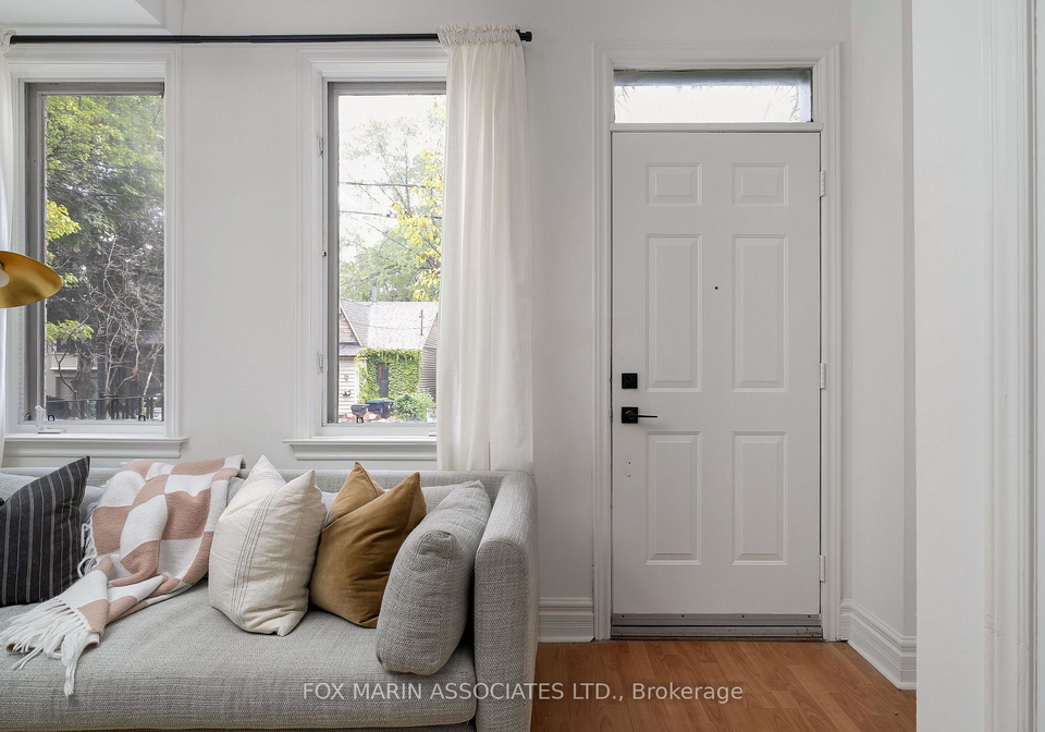 20-lewis-street-toronto-ontario-e12424984