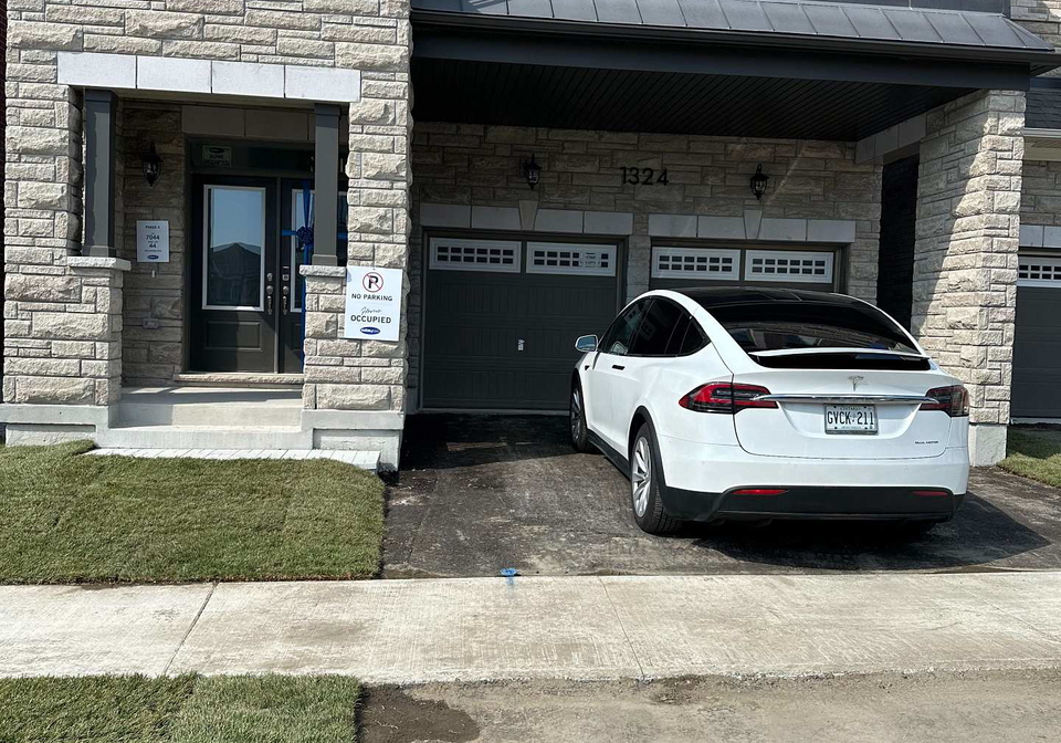 1324-garthdale-street-pickering-ontario-e12426837