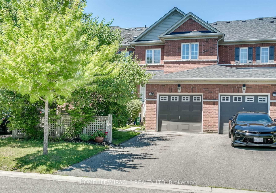 12-macmillan-avenue-whitby-ontario-e12426865