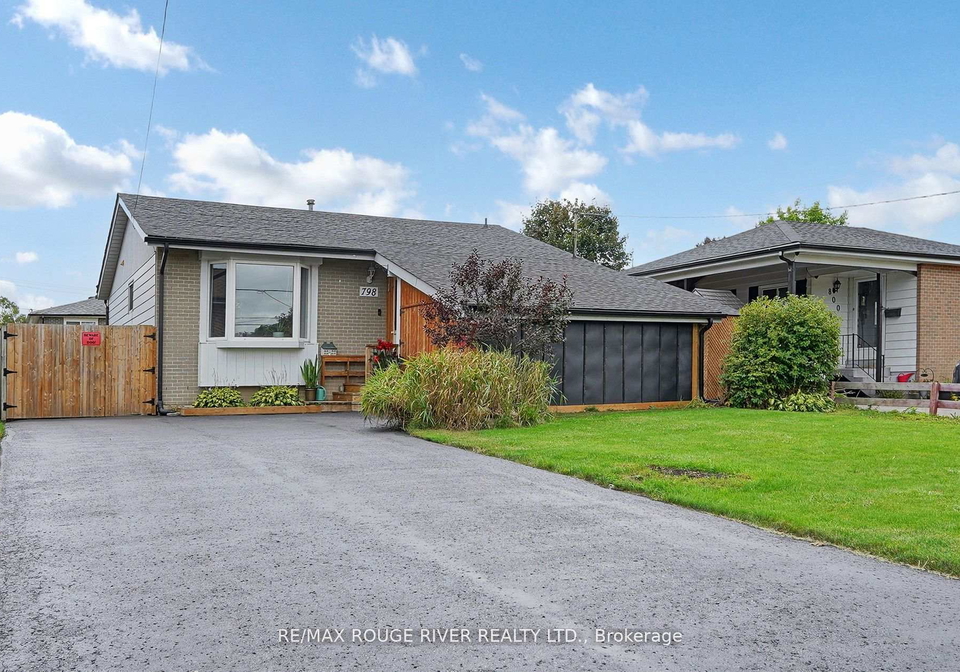 798-oliva-street-pickering-ontario-e12427072