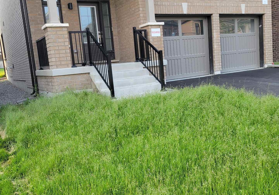 238-flood-avenue-clarington-ontario-e12427251