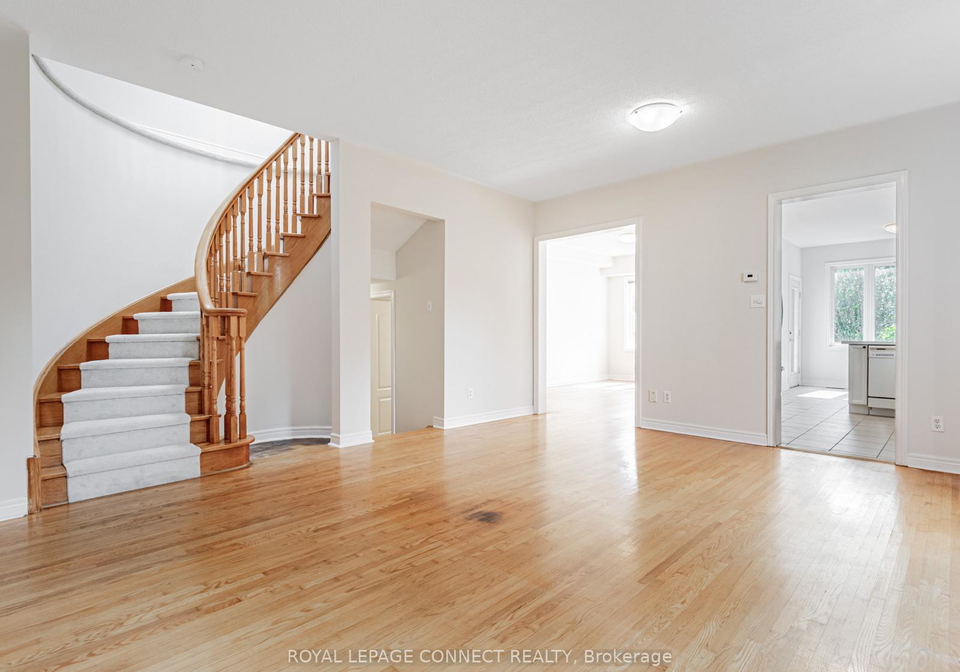 15-moreau-trail-scarborough-ontario-e12427403
