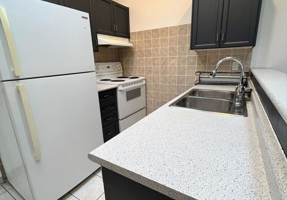 804-queen-street-e-toronto-ontario-e12427536