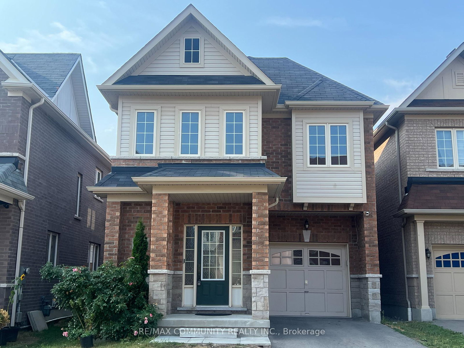 12-mortlock-street-ajax-ontario-e12427717