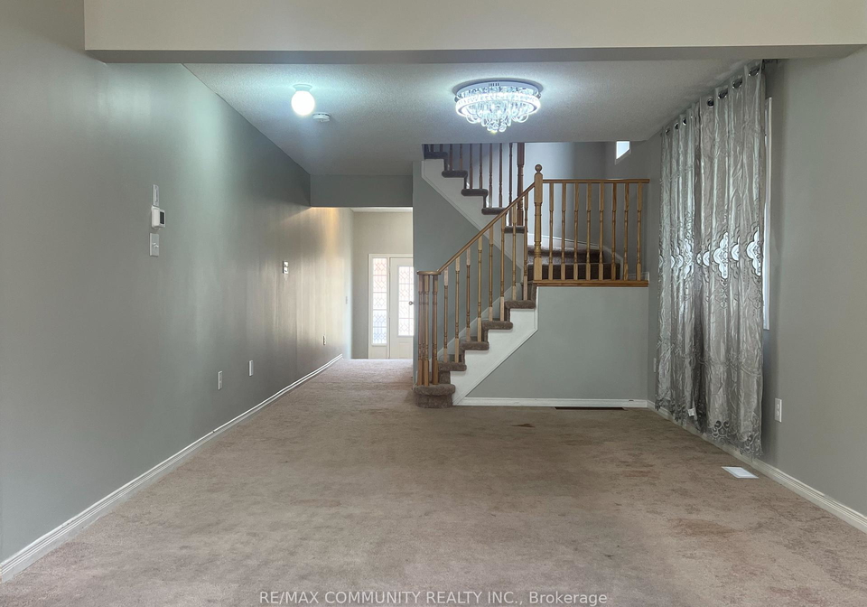 12-mortlock-street-ajax-ontario-e12427717