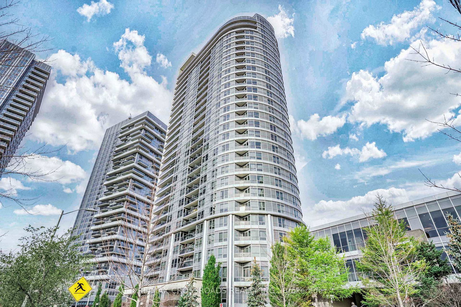 181-village-green-square-scarborough-ontario-e12428383